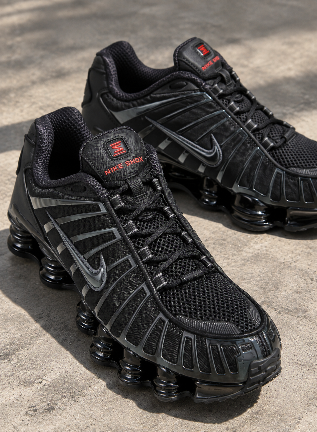 Nike Shox Black Sneaker
