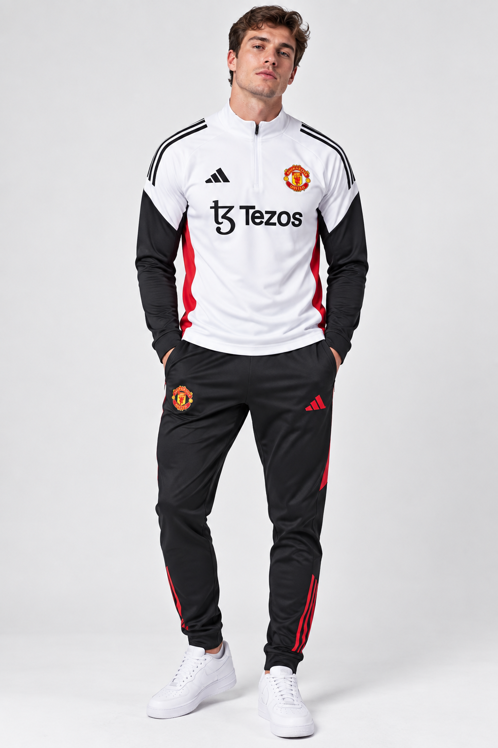 Man United Tracksuit kit