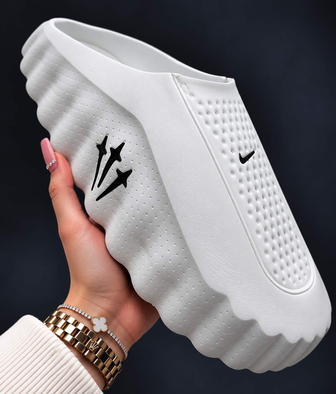 Nike Mind 001 Pregame Mules-White